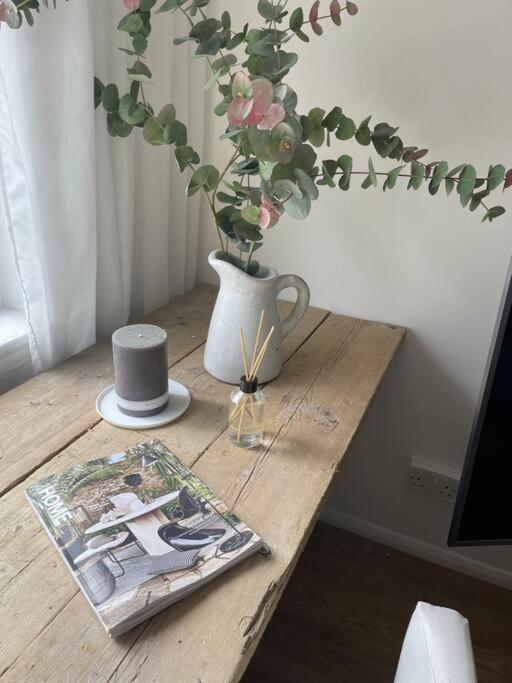 Stylish Apartment With Stunning Views Chislet Exteriör bild